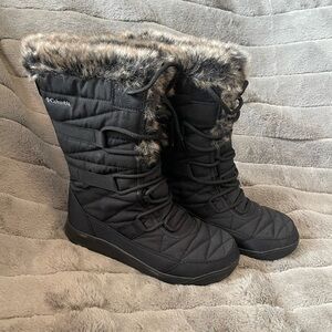 Columbia Black Faux-Fur Trim Insulated Winter Boots 8 wide